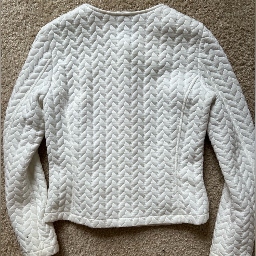 White jacket - Picture 2 of 3